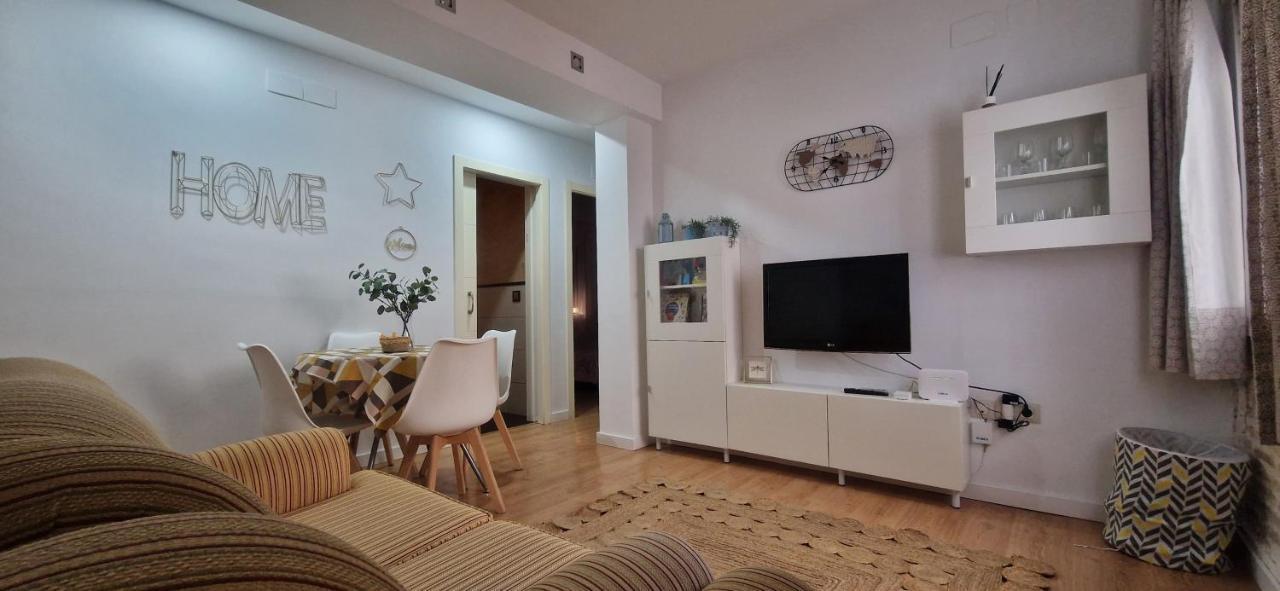 Piso Familiar Y Con Encanto Sevilla Eksteriør bilde
