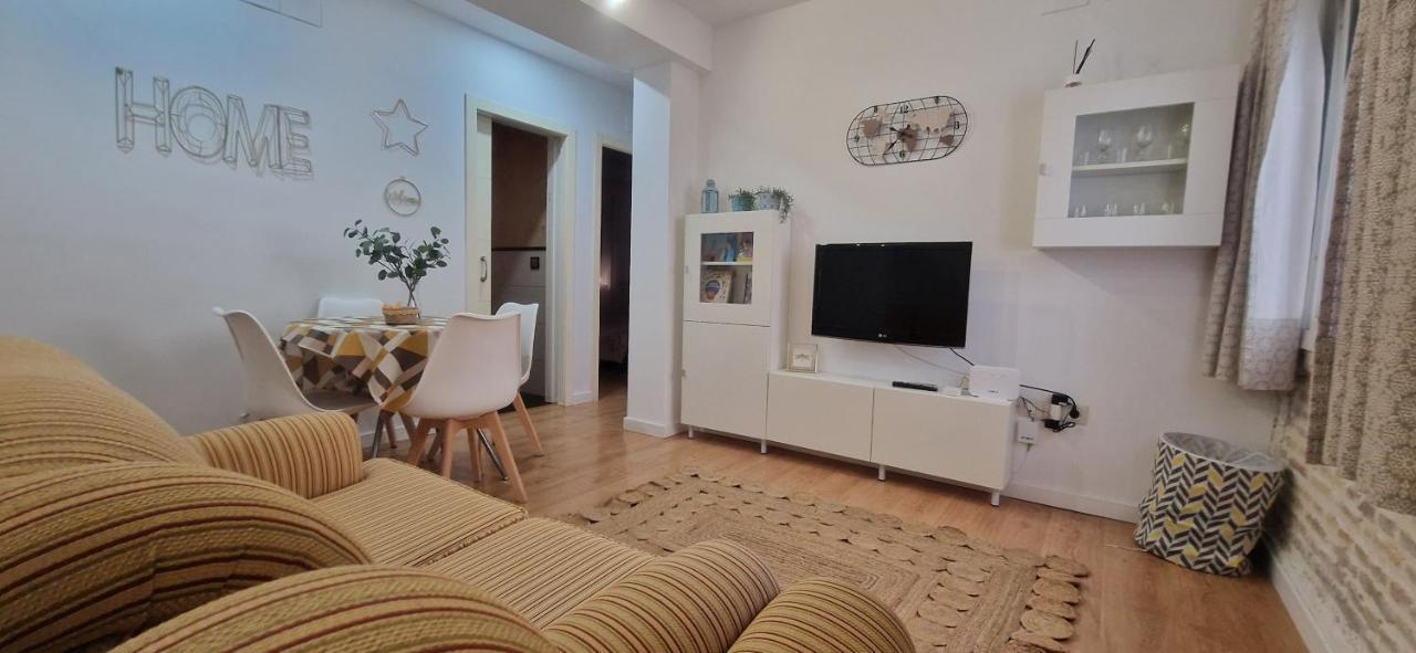 Piso Familiar Y Con Encanto Sevilla Eksteriør bilde